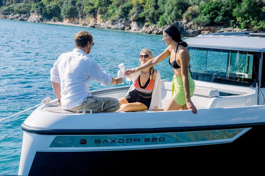 Luxury Yacht Experience Semi-Private North East - Who This Trip Suits Best (and Who Might Skip It)