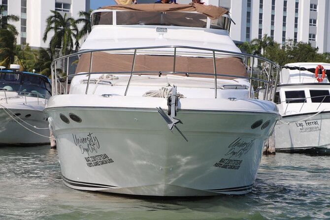 Luxury Yacht in Paradise and snorkel by Isla Mujeres - Drinks, Ice, and Heat Management on Board