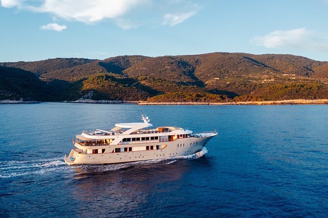 Luxury Yacht Week from Split to Dubrovnik - Key highlights of the Split to Dubrovnik yacht week