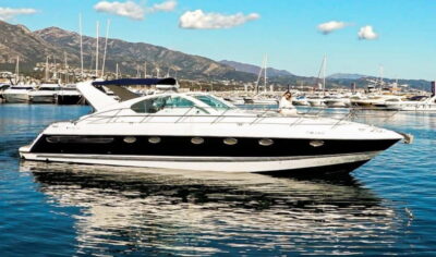 Marbella: 2-8 hour private luxury yacht cruise on a Targa37 or Targa48 - Targa 37 vs Targa 48: which boat fits your group