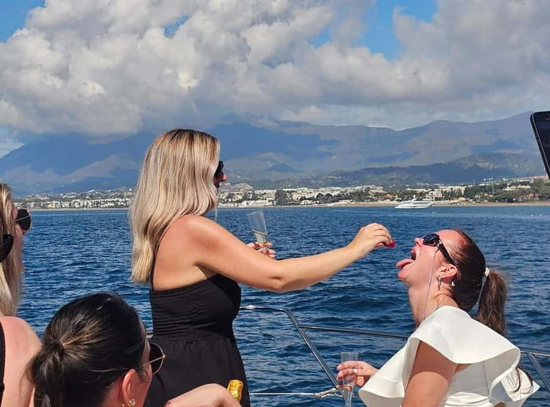 Marbella: 2-8 hour private luxury yacht cruise on a Targa37 or Targa48 - Best time for a 2–8 hour cruise