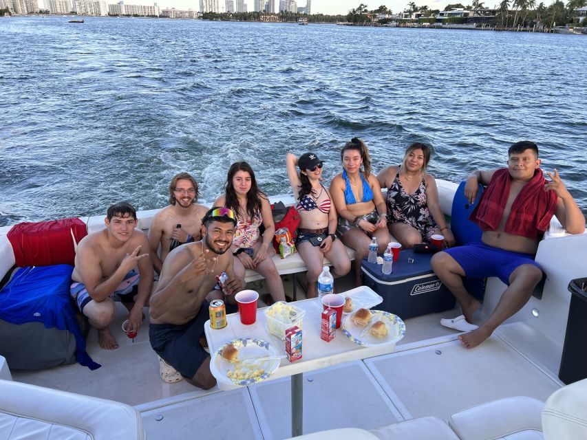 Miami Beach: Private Yacht Rental with Captain - Dolphins and calm pacing: the real itinerary flow