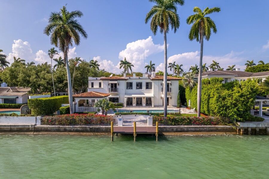 Miami: Miami Skyline Vintage Yacht Cruise, - 6 Key Things That Make This Cruise Worth It