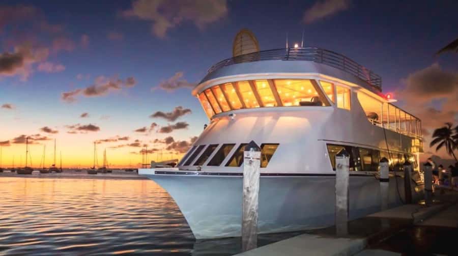 Miami: Party Yacht Cruise with Open Bar and DJ - Key Takeaways Before You Go