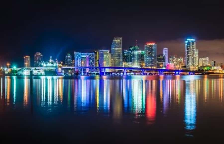 Miami: Party Yacht Cruise with Open Bar and DJ - Who Should Book This (and Who Should Skip It)