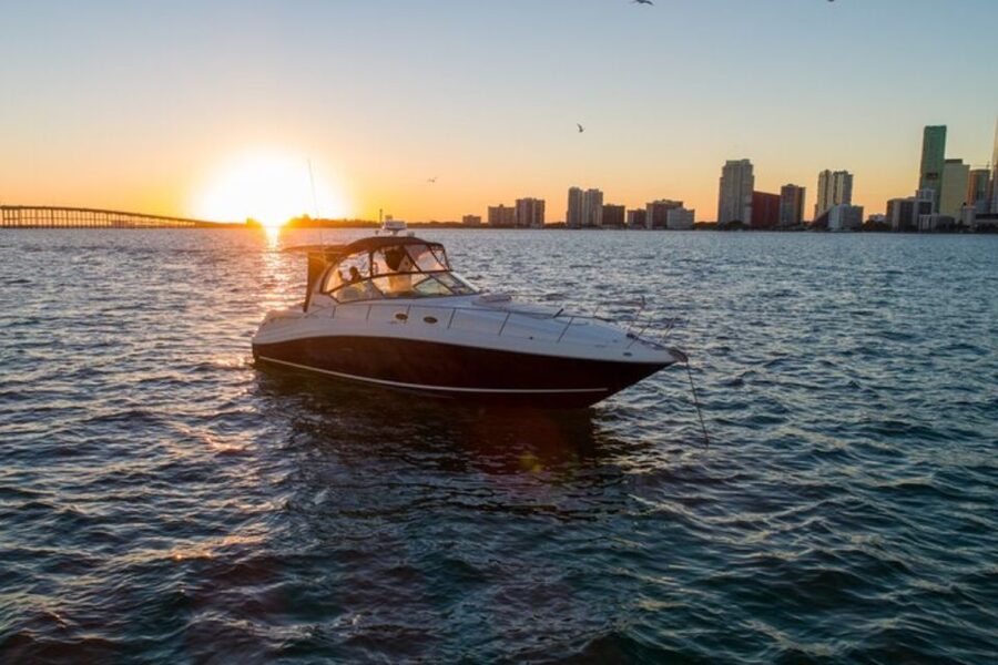 Miami: Private Yacht Cruise with Champagne - Where you start at DKR Marine (and how check-in really works)
