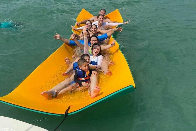 Miami Private Yacht Rental 2 to 4 hours for 12 people - Captain Interaction: Getting the Best Day out of the Day