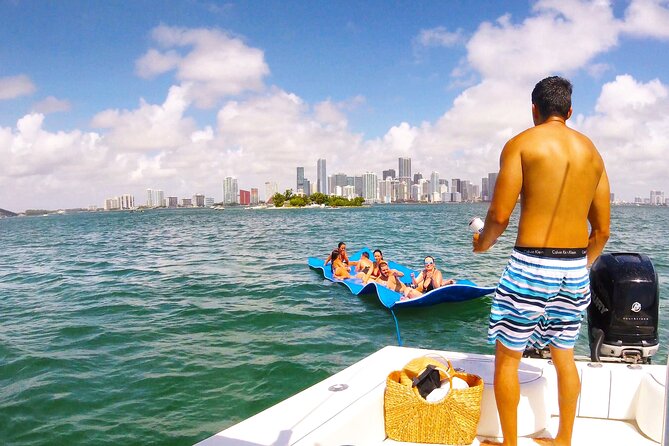 Miami Private Yacht Rental with Captain - Meeting at 2900 S Bayshore Dr and How Private Transportation Helps