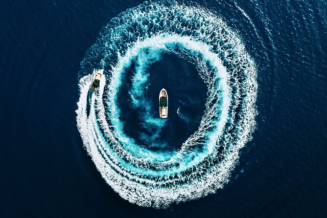 ❖ Milos: Private Yacht Tour—Kleftiko Sarakiniko Poliegos - Why a private Milos yacht day is worth the splurge