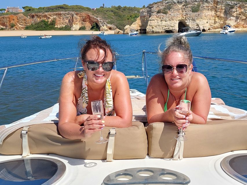 Morning/Afternoon Luxury Yacht Cruise with Drinks and Snacks - The Itinerary Flow: How the 3.5 Hours Usually Feel