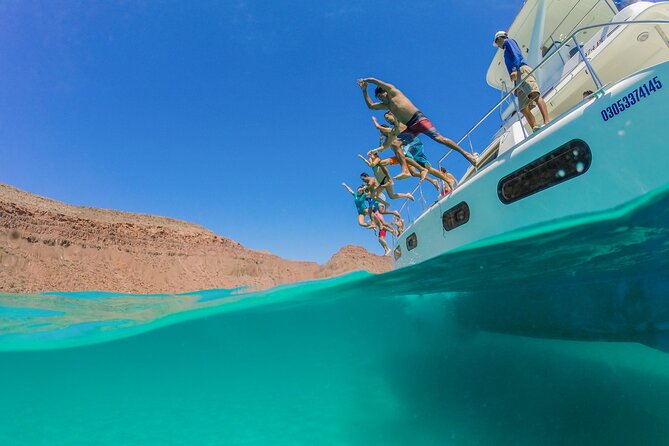 Multimillion Yacht Cabo Cruise Sunset or Snorkel Optional PICKUP! - The 2-Hour Route: El Arco to the Pacific Meets the Sea of Cortés