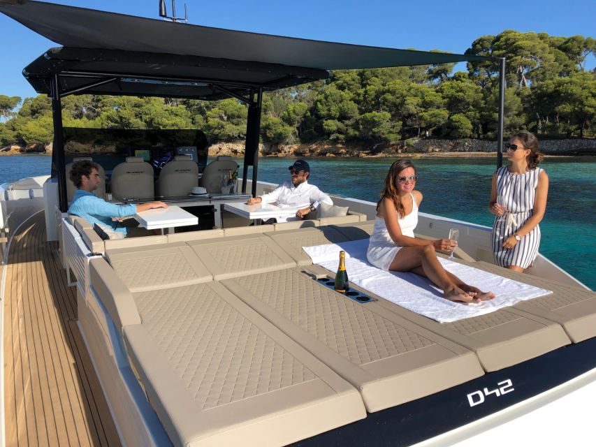 Mykonos: Private Cruise on a Brand New Luxury Yacht - Platis Gialos setup and the quick safety briefing