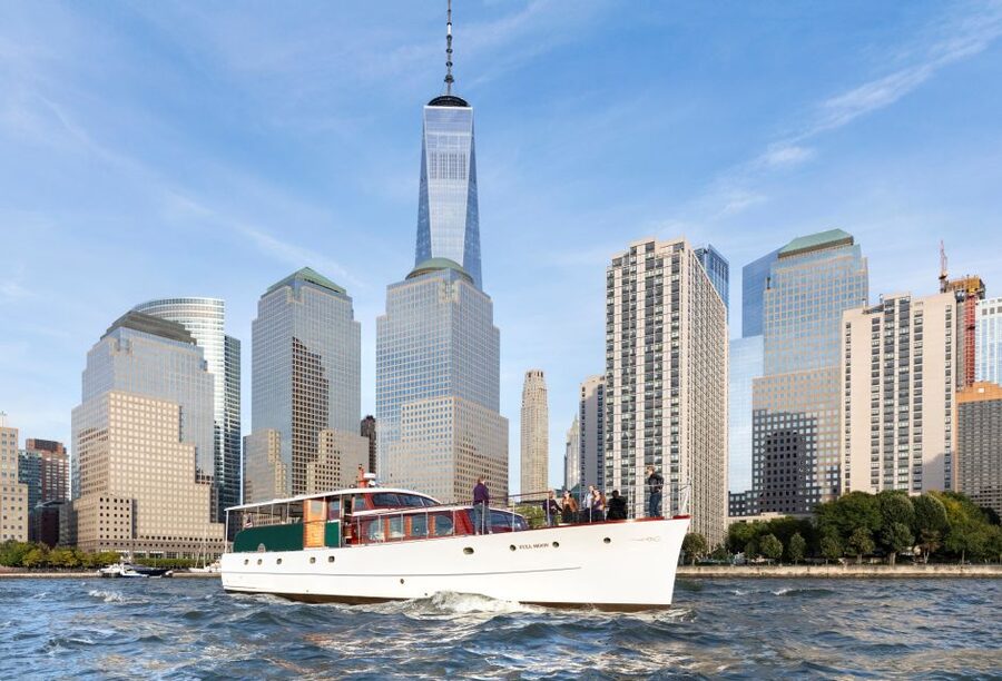 New York City: Mini Yacht Boat Ride with Sightseeing - The Statue of Liberty and Ellis Island pass: close, slow, and photo-friendly