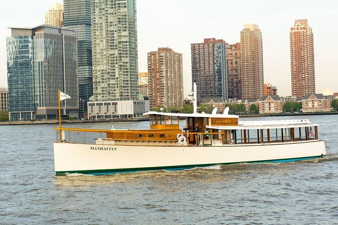 New York City Sunset Cruise on a Yacht - Who This Sunset Yacht Cruise Fits Best