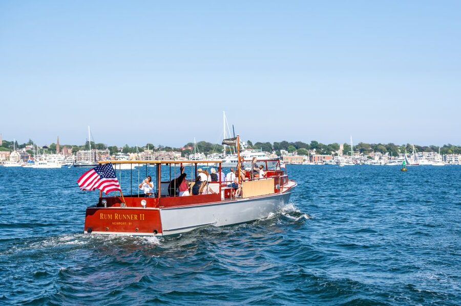 Newport: Yacht Sightseeing Cruise - Evening cocktail cruise option: lighter narration, same harbor magic