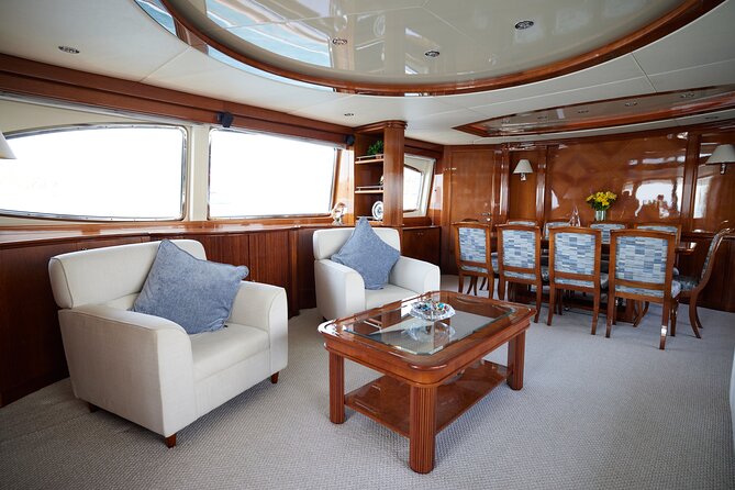 Number Juan 100ft Yacht Azimut Rental - The 100-Foot Number Juan Yacht: comfort that makes time slow down