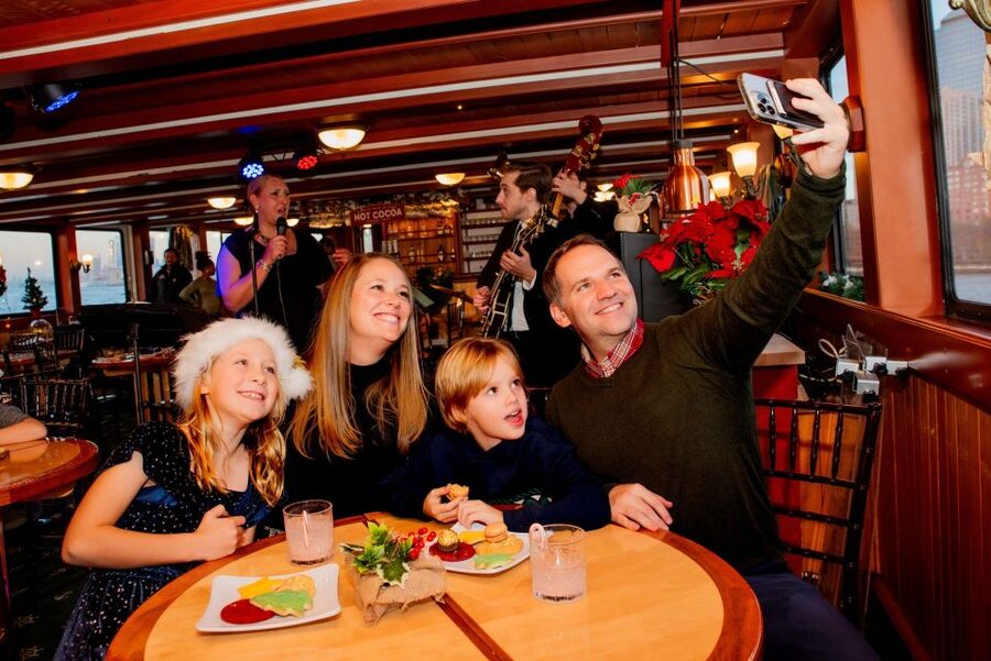 NYC: Holiday Yacht Cruise with Jazz, Cocoa & Carols - Key Points You’ll Care About