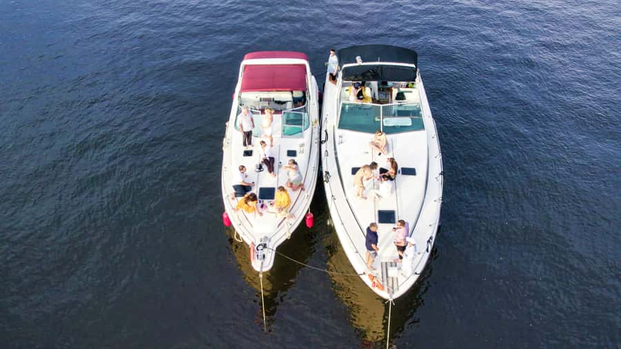 Ottawa: Downtown Yacht Cruise - Wed-Sun @ 6PM - 75 Minutes - Pirate Marina to the River: getting started without fuss