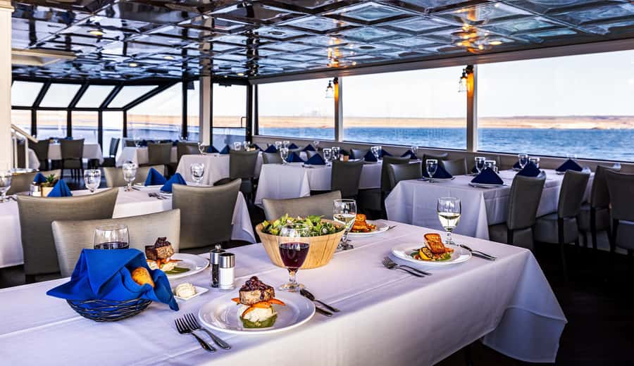 Page: Wahweap Bay Canyon Princess Yacht Dinner Cruise - Cash bar reality: what’s included, what costs extra