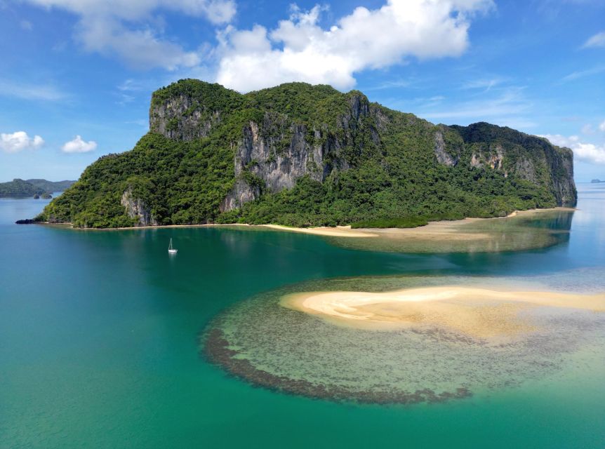 Palawan: Private Sailing Yacht Cruise in El Nido - Who this El Nido sail cruise suits best