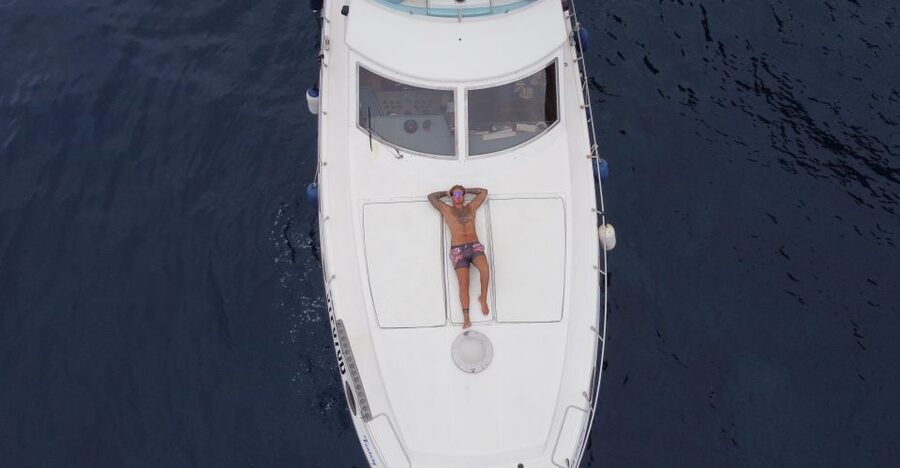 Pantelleria Island: Isola Tour in Yacht with Simone & Luck - Step Aboard the Simone Yacht: Layout and Comfort That Make the Day Work