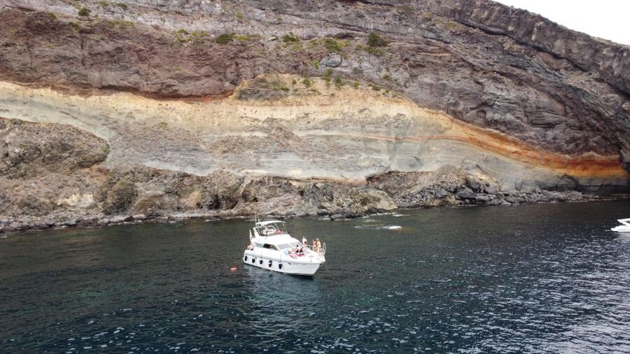 Pantelleria Island: Isola Tour in Yacht with Simone & Luck - Armani Villa Views From the Water: A Fancy Sight Without a Fancy Detour