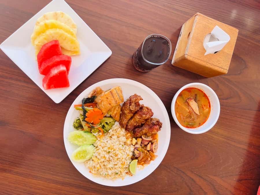 Pattaya: Full-Day 2 Islands Yacht Trip with Lunch and Sunset - Price and group vibe: is $109 worth it for a two-island yacht day?