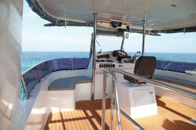 Phi Phi Island & Maiton Island Full Day Tour with Luxury Yacht - Monkey Beach and the Phi Phi Don lunch: the calm start before the big sights
