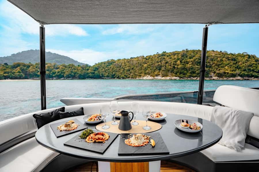 Phuket: Phi Phi Island & Maya Bay Luxury Yacht Day Tour - What you get on a Phuket Phi Phi luxury yacht day for $273