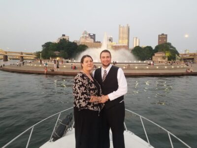 Pittsburgh: Private Yacht River Cruise with Captain and BYOB - Meeting at Station Square: How to Find the Marina Without Stress