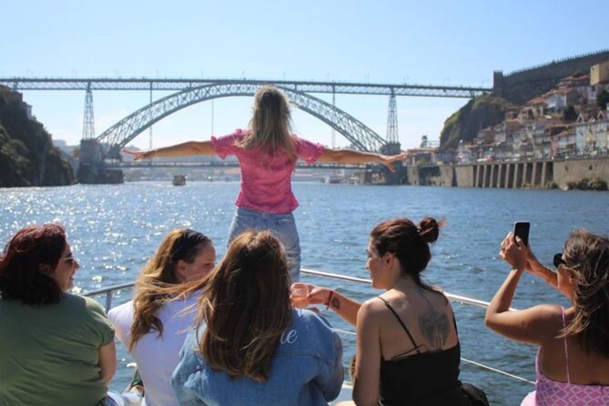 Porto: Luxury Yacht Cruise with Wine Tasting & Snacks - Should You Book This Porto Yacht Cruise?