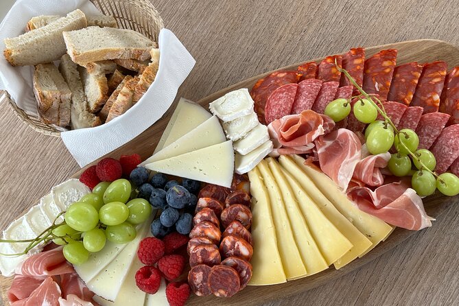 Porto: Private Yacht Experience with Local Wines & Snacks - Porto from the water: why a private yacht works so well