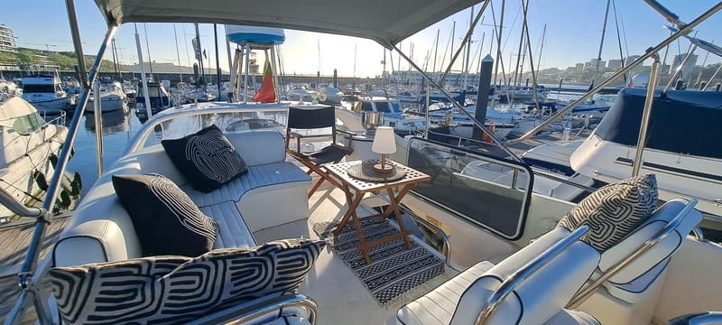 Porto: Private Yacht Tour on Douro River - up to 12 people - Dom Luís Bridge and Serra do Pilar: The Stops That Make Porto Feel Like Porto
