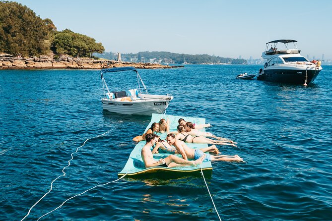 Private 4-Hour Luxury Yacht Charter on Sydney Harbour - Cockle Bay and King Street Wharf: Waterfront Life Without the Ticket Lines