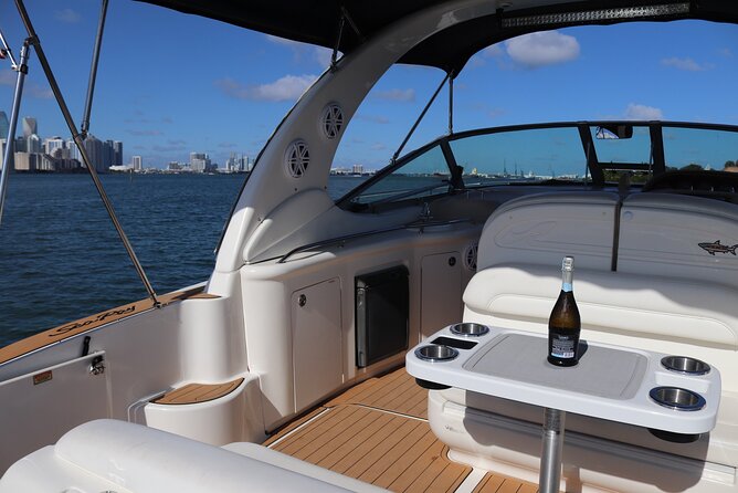 Private 4 Hours Sea Ray 34 Foot Yacht Rental in Miami - A 34-Foot Sea Ray Sundancer in Miami: What you’re actually renting