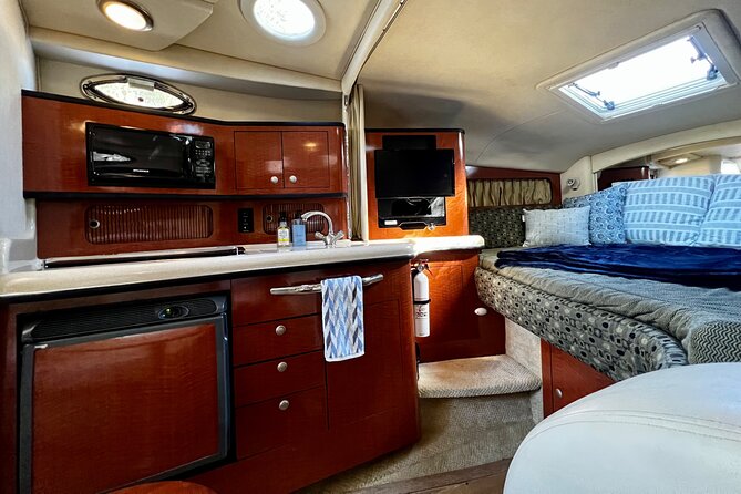 Private 4 Hours Sea Ray 34 Foot Yacht Rental in Miami - Captain at your service: freedom comes with one communication tip