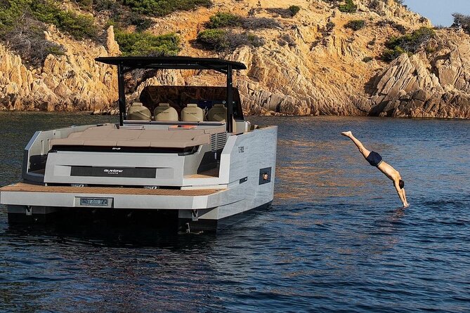 Private 5-Hour Cruise on Brand-New Luxury Yacht in Mykonos (Para Voce) - Price and Group Value: Is This Yacht Day Worth It?