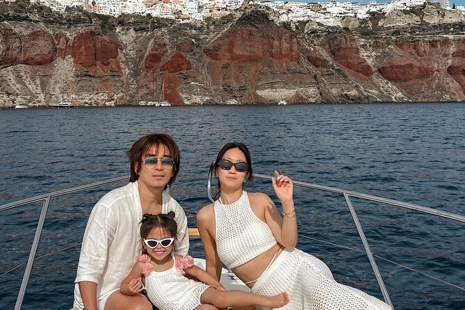 Private all included yacht Tour in Santorini - Fira, Firostefani, Imerovigli, and the Old Port: real viewpoints without the crowds