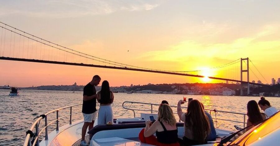 Private Bosphorus Sightseeing Cruise By Luxury Yacht - Why this private Bosphorus cruise feels different