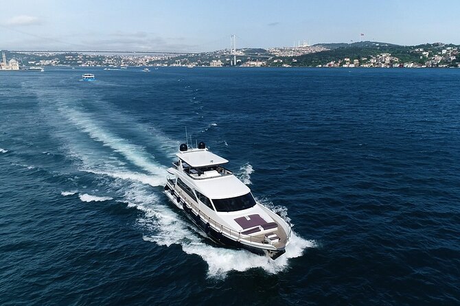 Private Bosphorus Sightseeing Cruise on Luxury Yacht - Ortaköy Mosque and Bebek: the Bosphorus postcard view