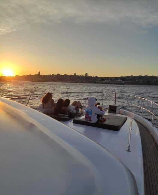 Private Bosphorus Yacht with Local Guide and Snacks - Ortaköy and Bebek: Neighborhood Atmosphere from the Deck
