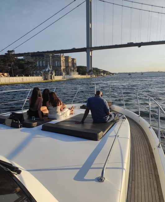 Private Bosphorus Yacht with Local Guide and Snacks - Meeting at Balıkçı Kemal: The Easiest Way to Start