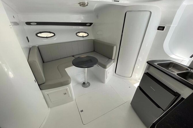 Private Cancun Yacht Tour 42ft up to 8 pax - Onboard Comfort: Crew Attention, Ice, Sodas, and Waters
