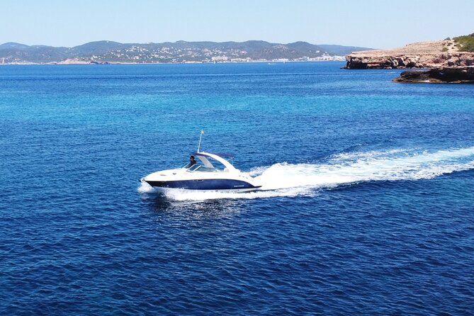 Private Charter 30ft Sports Yacht - Weather and cancellation: plan for a calm, flexible mindset