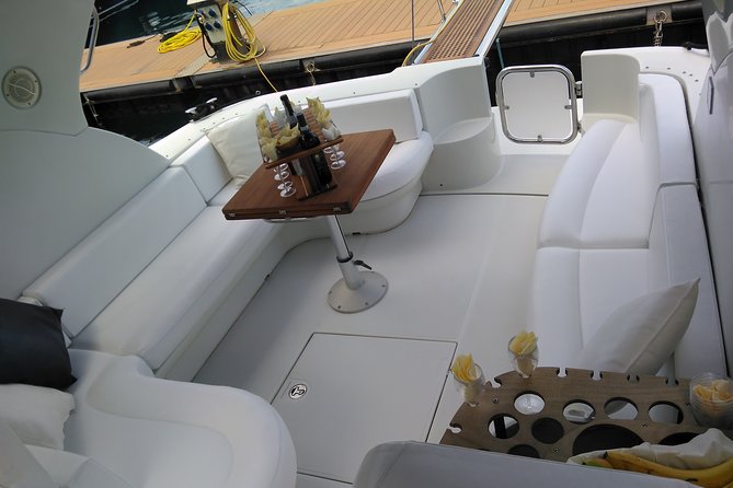 Private Cruise around Capri - yacht 40' - Swimming and snorkeling: what you’ll be doing on the water