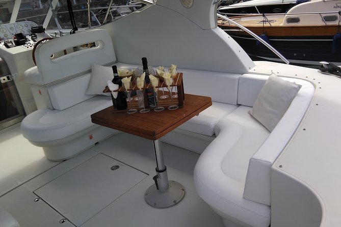 Private Cruise around Capri - yacht 40' - Nerano on the Amalfi Coast: the smart change of pace