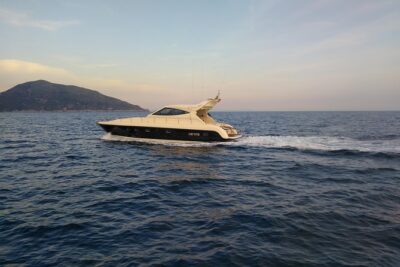Private Cruise to Capri and Amalfi coast from Positano or Amalfi - yacht 50' - Nerano Stop: The Midday Pace Reset (Swim or Lunch)