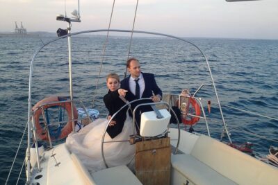 Private cruise with a sailing yacht Koursaros - Morning vs afternoon: picking the best time to be on the water