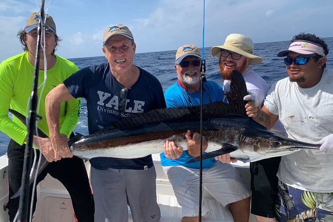 Private Fishing Tour in Yacht Playa del Carmen - Puerto Aventuras Marina: the smart launch point