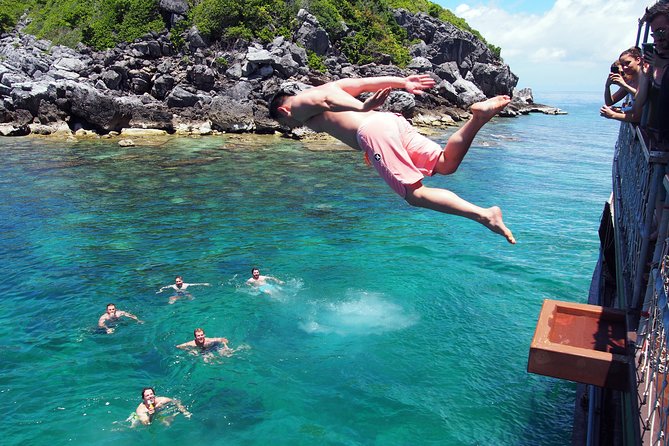 Private Full-Day Red Dragon Yacht to Angthong National Marine Park - Departing Koh Samui: Five Islands and the bird’s nest story